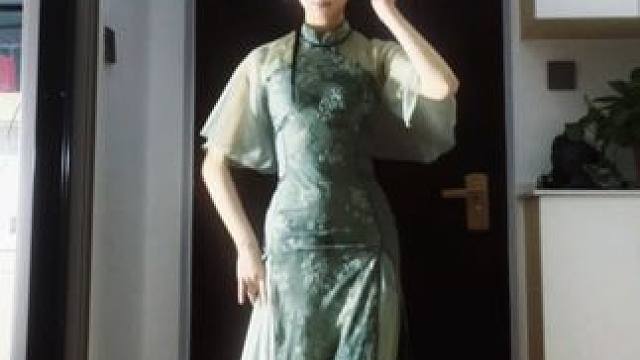 戏子多秋 #旗袍 #舞蹈 #国风美学 #古典美 #即兴