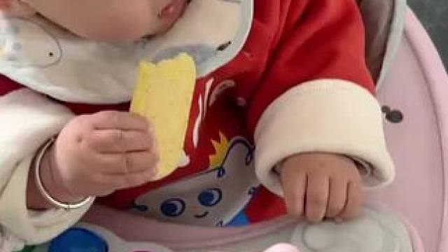 妈妈们快来薅#小鹿蓝蓝 的宝宝婴标米饼，这次真的太划算了，6个月以上宝宝就可以吃了#宝宝米饼 #宝宝