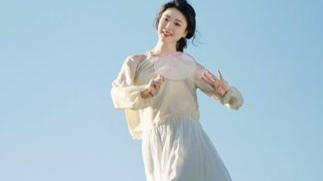 “叹爱恨无边 让囍字成云烟”#三拜红尘凉 #舞蹈