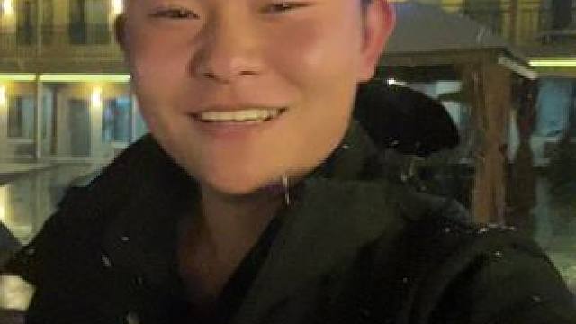 318 偶遇大雪！ #此生必驾318 #开着房车去旅行 #户外露营 #旅行vlog