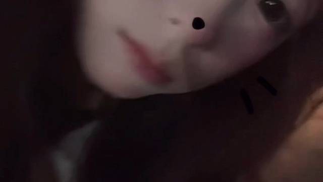 你看起来乖乖的 你应该多笑笑⌯ᐢᗜᐢ⌯