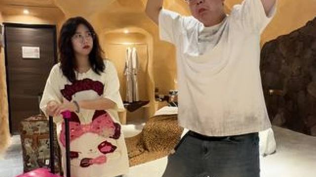 这下轮到我老公心情不好了。。