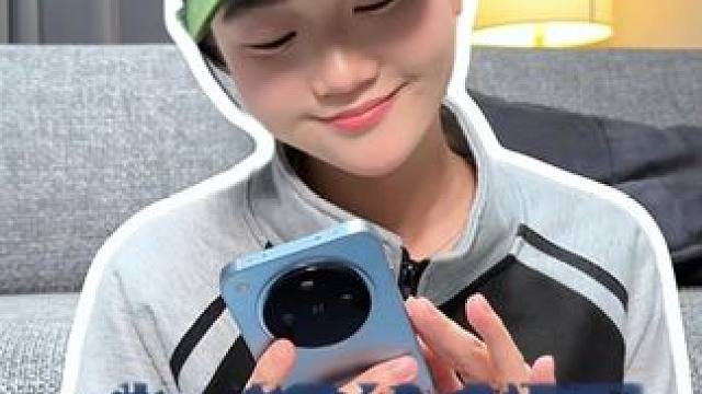 对不起OPPO，还是13比较香 #数码科技 #一人分饰多角 #iPhone #OPPO #剧情