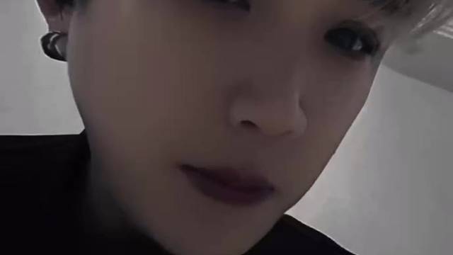 睡醒就变成非主流了