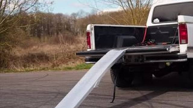 #机车 女强人控车