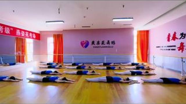 每一个舞蹈生都有一个难忘的瞬间。#基本功技术技巧 #灵石同城
