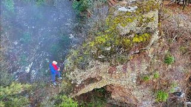 一夜春雪天曌山，再次登上神仙桥#自然奇观 #去千村万象乡影广元#春雪寒 #春来广元#一不小心就误入仙