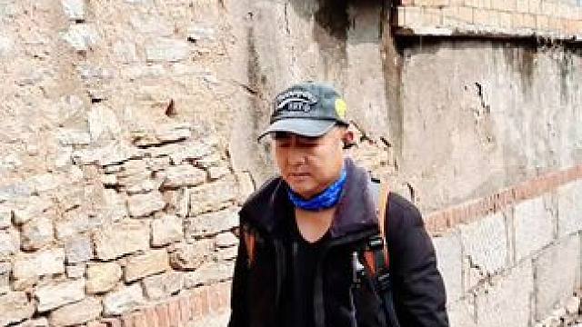 #农村生活 #乡愁记忆 #新春三人淄川之行(23)走进南岳阴村。脚下的路无尽头，乡愁如影随形走。