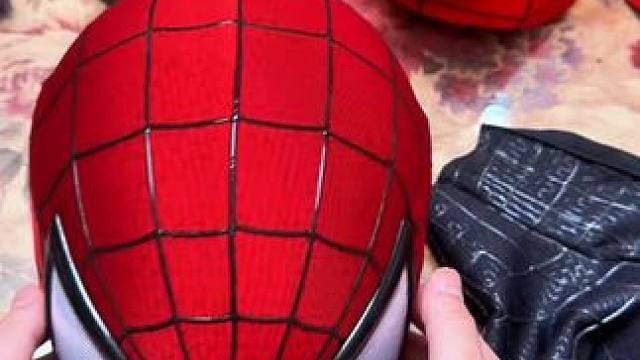 给超凡蜘蛛侠换装~~ #蜘蛛侠面具 #有男生会拒绝这个玩具吗