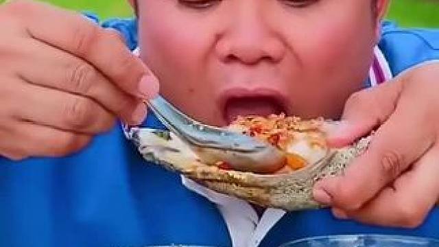 过瘾大生蚝搭配茴香辣椒酱️ #吃货的世界唯有美食不可辜负 #内容启发搜索 #好吃到停不下来 #泰国大