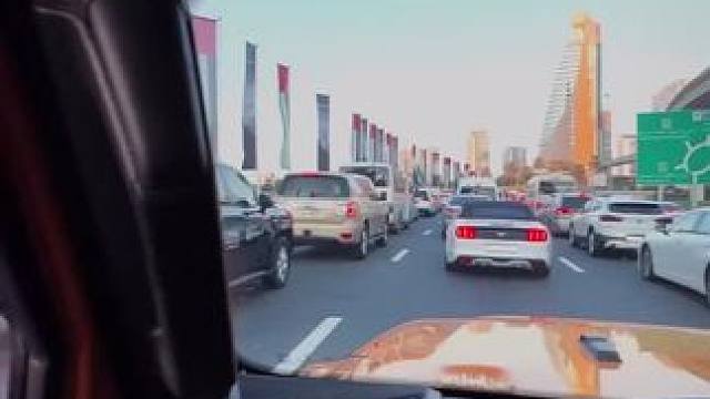 太堵车了
