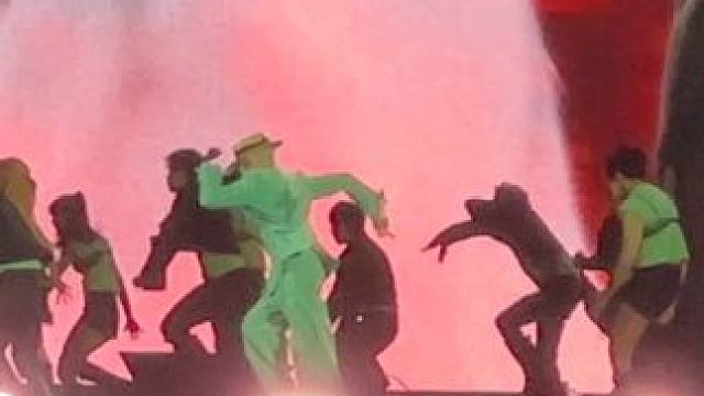 Heartbreak，年度金曲+专辑，都给我全文背诵
#权志龙 #gdragon #演唱会 #前奏一