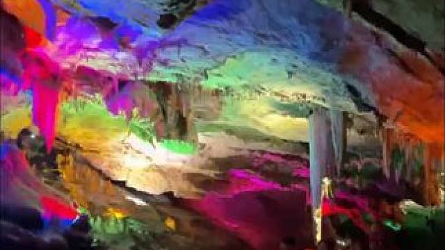 “一个时节，天清地明。一席清风，吐纳故新。”#本溪水洞 在这个祭祖追思、踏青迎春的日子里，欢迎各位的