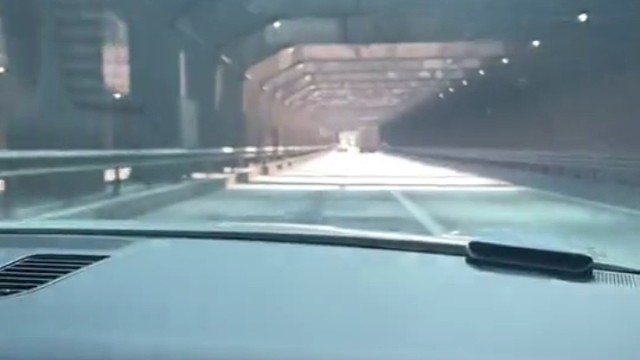 我有一计，掌握好眨眼的间隙不就行了