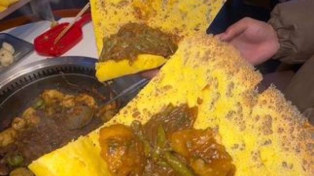 为了这口铁锅配碳水的快乐，特意坐一个小时地铁去南门！ #为了这一口特意去吃 #浅尝一口春天的味道 #