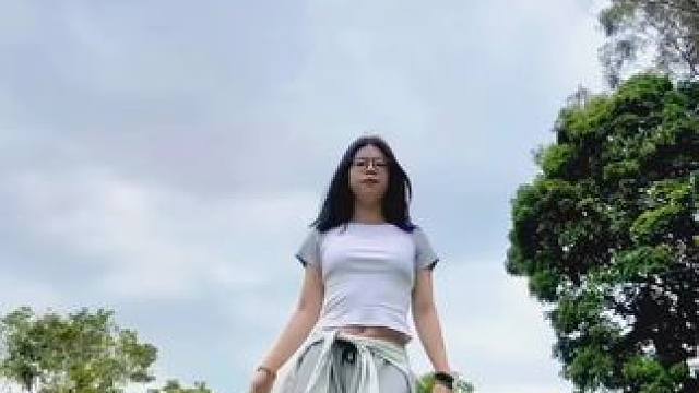 草地配上afro #翻跳 #夏天该有的样子 #初夏的味道 #tyla #push2star