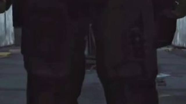 “一脚把我踹飞五米远的人，竟然是个女的！”
