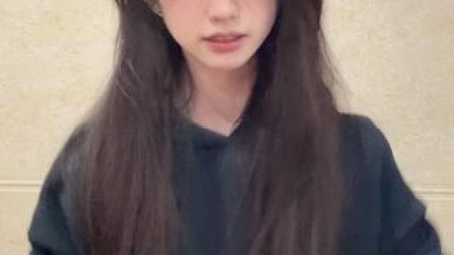 #女高#巨蟹 。没有素材发了喵 我是把妹王。