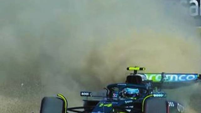 谁说F1不能开拉力，只是帅不过三秒... #f1 #拉力