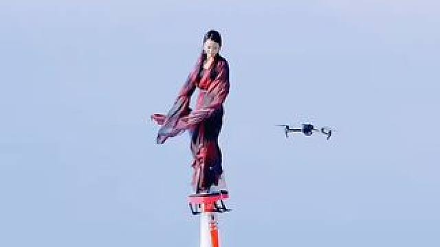 #水上娱乐 #这就是飞一般的感觉吧 #玩的就是心跳 #高空飞翔 #水上运动 ！