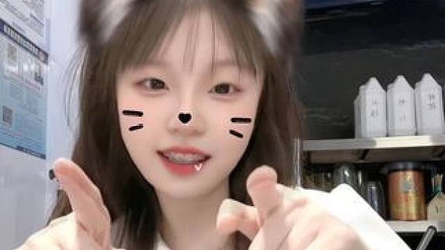 对面可以投降吗？我的投降次数用完了#甜妹 #三角洲行动 #投降