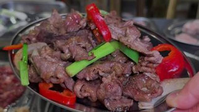 人均几十块吃鲜切烤肉！ 在岛内超火的谢记大树烤肉，也开来集美杏林啦，左下角的活动很给力，你们晚上也去