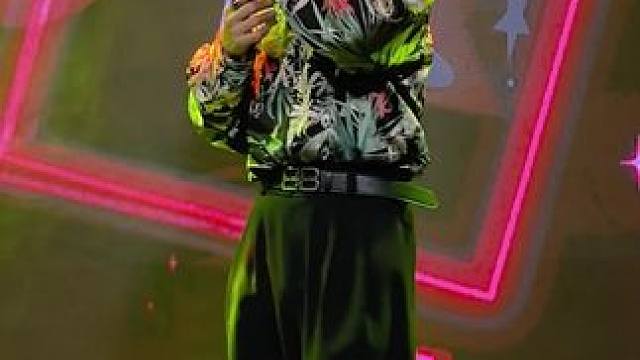 #港风 #粤语 #演出现场视频 #丽江 #酒吧