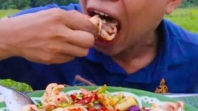 酸辣凉拌️小八爪 #美食 #泰国美食 #户外美食 #内容启发搜索