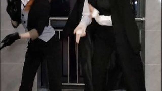 逐渐火热#太宰治 #中原中也 #太中 #文豪野犬 #阿凡提摇