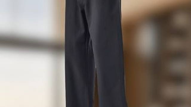 2025纯色简约百搭垂感阔腿直筒裤 #男士休闲裤 #百搭神裤 #显高显瘦显腿长 #谁穿谁好看 #男士必备