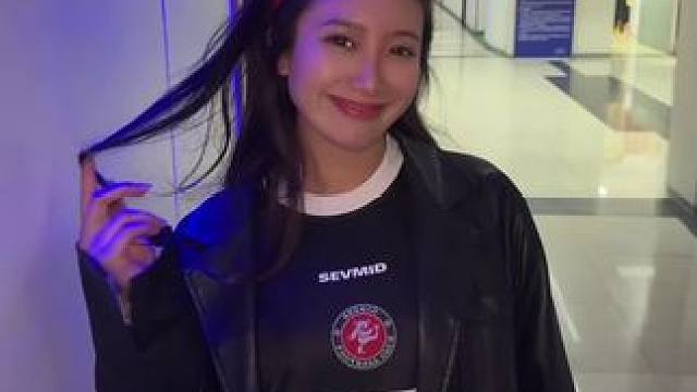 转盘轮到你了诶
#随意拍 #扭一扭 #上海ACE啦啦队 #啦啦队