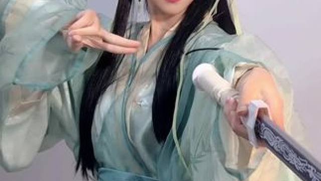 快速出门的古风发型教程 #汉服妆造 #国风 #古装造型 #剑修 #古风