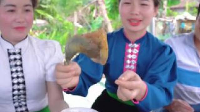 越南农村美食 #舌尖上的味道 #农村美食记录生活 #把家乡的味道分享给大家 #东南亚美食 #爱生活爱