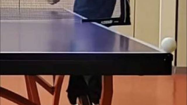 乒乓球 #乒乓球 #运动 #体育
乒乓球发球练习
