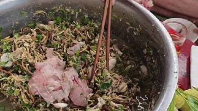 越南安叔鱼生 #我的农村生活 #朴实的山里人 #我的乡野山居生活 #东南亚美食 #万物皆有灵性