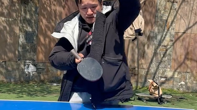 连球都打不到，还打个球的球# 乒乓球