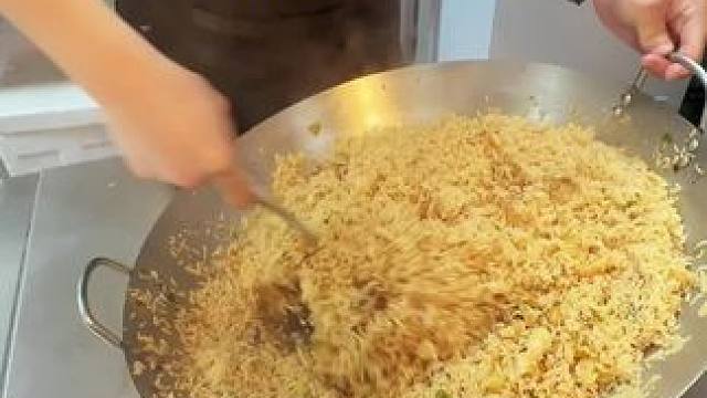 一天卖78十锅的咸饭店！在这碗咸饭面前一切都不重要！ #泉州必吃美食 #泉州旅游攻略 #本地人推荐 