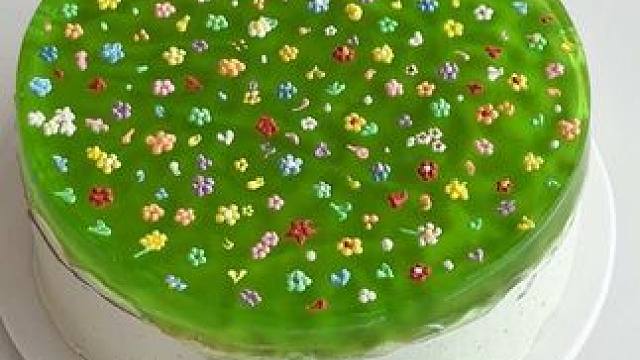 让好朋友给你做春日小花千层蛋糕！ #春味才是顶级治愈系