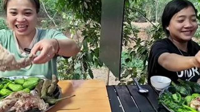 越南小姐姐来了 #舌尖上的味道 #爱生活爱美食 #把家乡的味道分享给大家 #我的乡野山居生活 #农村