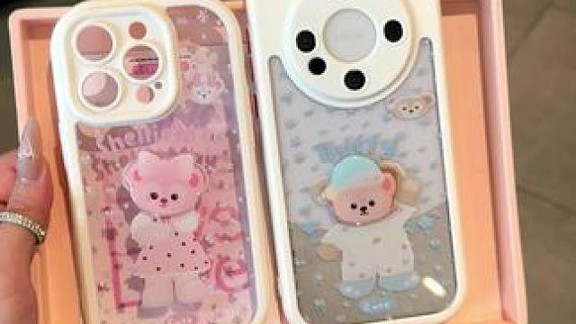 达菲熊和雪莉玫的奶油手机壳壳终于来啦！好朋友 送我一个 谢谢 #达菲熊手机壳 #雪莉玫手机壳 #奶油