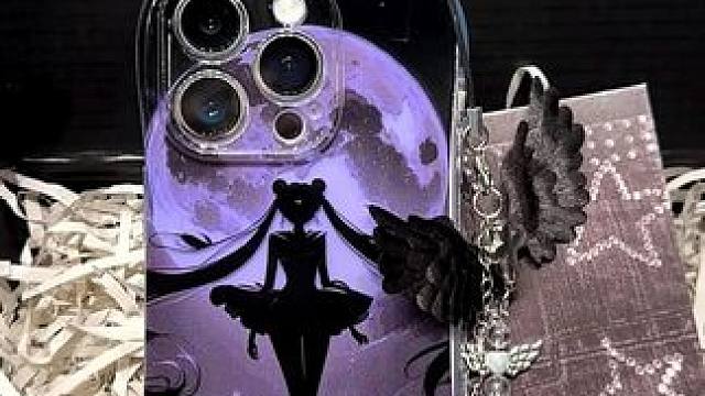 暗黑城市美少女太酷啦！艾特好姐妹送一个手机壳一点都不过分！  #个性手机壳 #炫酷手机壳 #美少女战