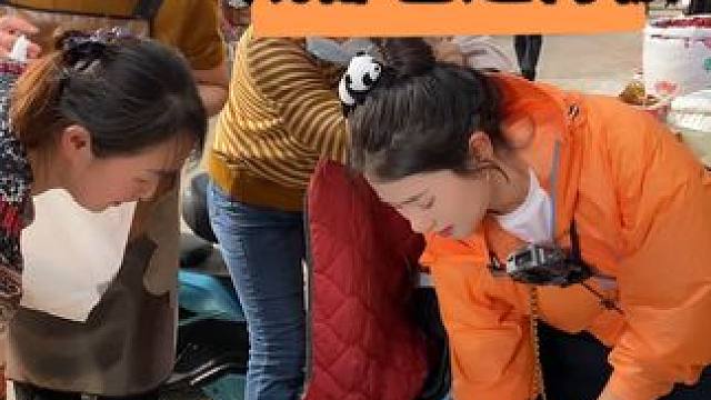 成都是一座来了就不想走的城市，这里的人们活泼乐观又亲切，如果要我再次选择一个城市定居，我一定会选成都