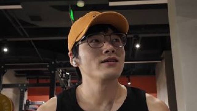 为了倒三角怎么着都成#榜子