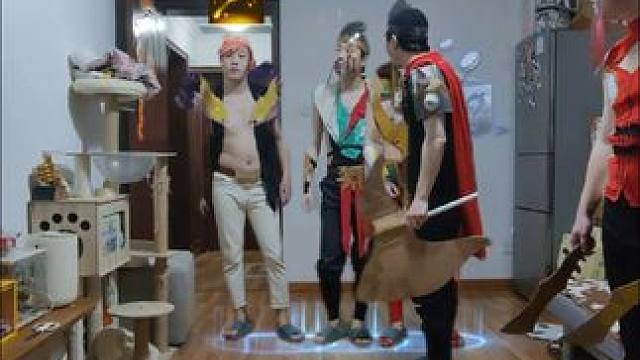 腕豪复仇 #低成本cos #女铲 #金铲铲2025天选福星