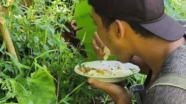 东南亚蔬菜哥 #我的农村生活 #朴实的山里人 #野生动物零距离 #我的乡野山居生活 #东南亚美食
