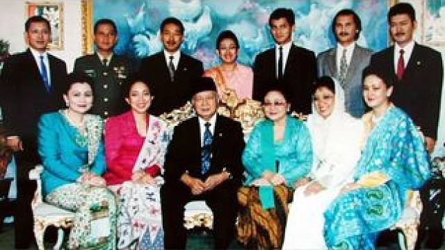 东南亚最可怕的10大家族（1） 