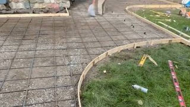 庭院翻新地坪施工。 #地坪施工 #庭院设计 #施工工艺 #极度舒适 #庭院设计施工