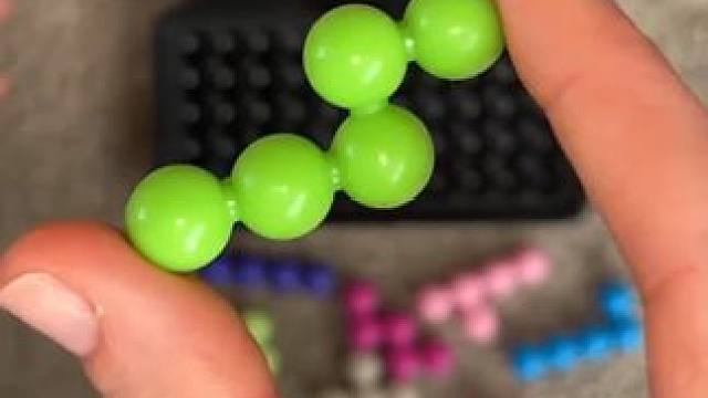 这个我能玩一整天！！ #玩个很新的东西  #解压