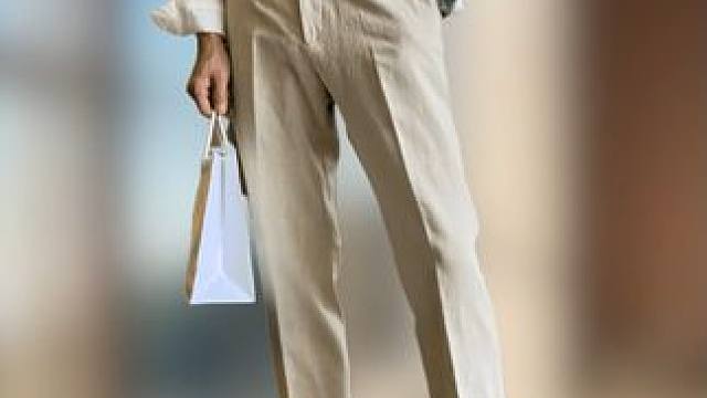 2025夏季轻薄透气时尚修身亚麻九分裤 #百搭神裤 #显高显瘦显腿长 #亚麻裤 #九分裤 #男裤