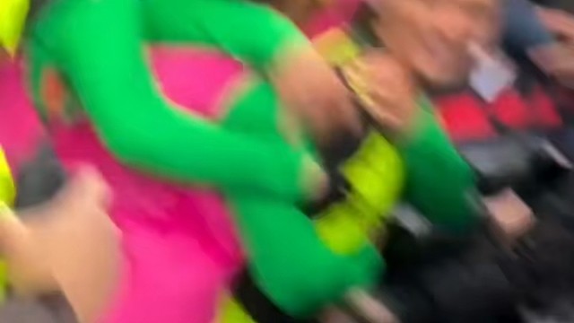 安东尼：现在谈金球还为时尚早，我只想踢好每一场球